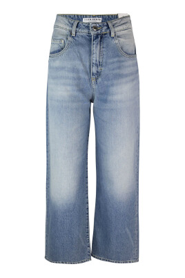 blue-wide-leg-high-waist-jeans