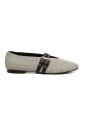 chaussures-plates-argent-avec-boucles