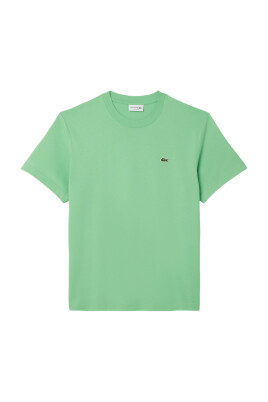 green-t-shirts-and-polos