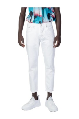 slim-fit-cotton-jeans-collection