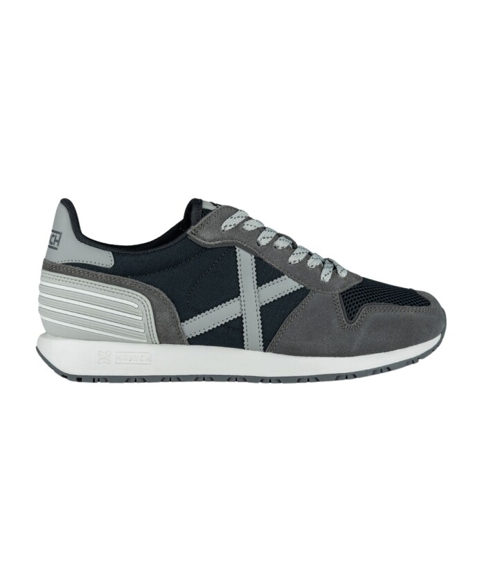 retro-running-sneaker-la-massana