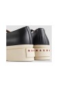 baskets-a-sangle-en-cuir-noir