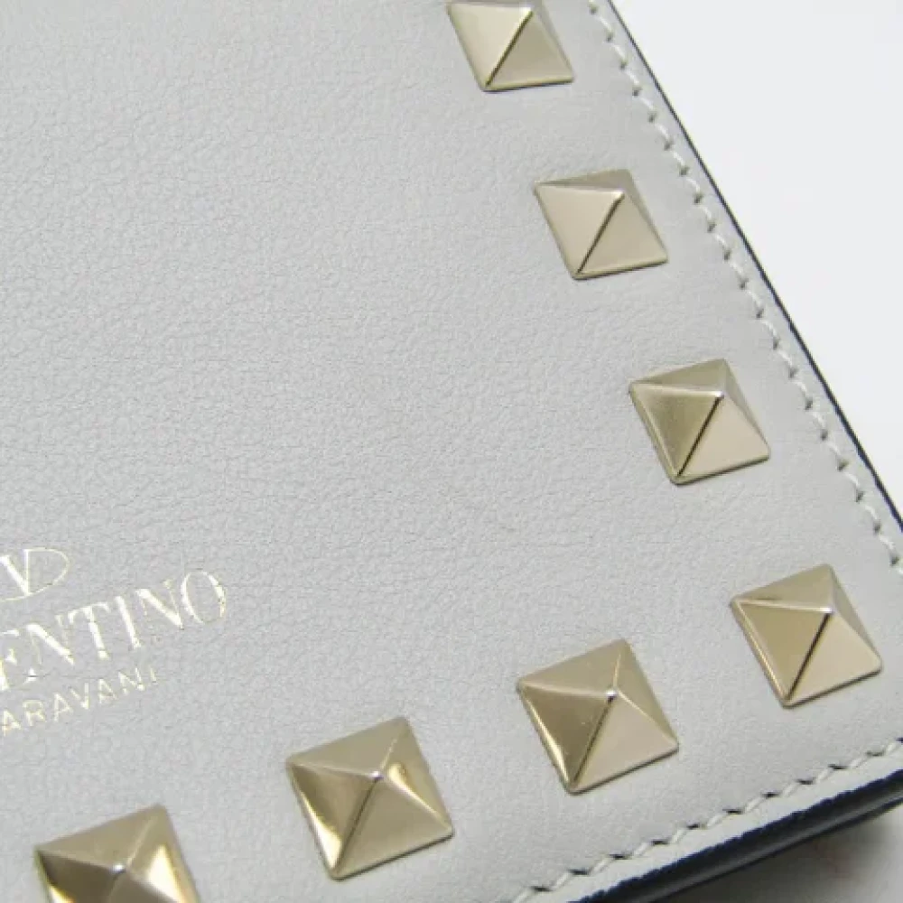 Valentino Vintage Pre-owned Leather wallets Gray Dames