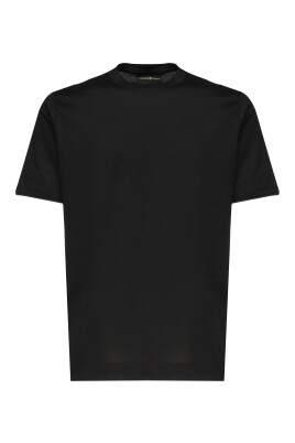 black-crew-neck-t-shirts-and-polos