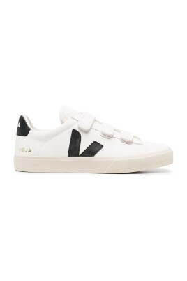 chromofree-leather-sneakers