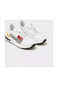 sneakers-blanches-avec-logo