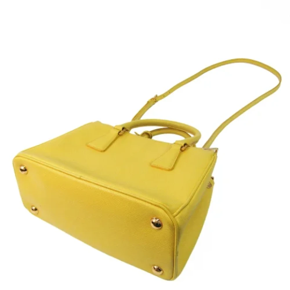 Prada Vintage Pre-owned Fabric prada-bags Yellow Dames