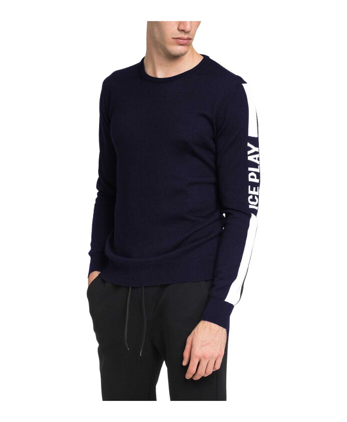 pull-en-tricot-bleu