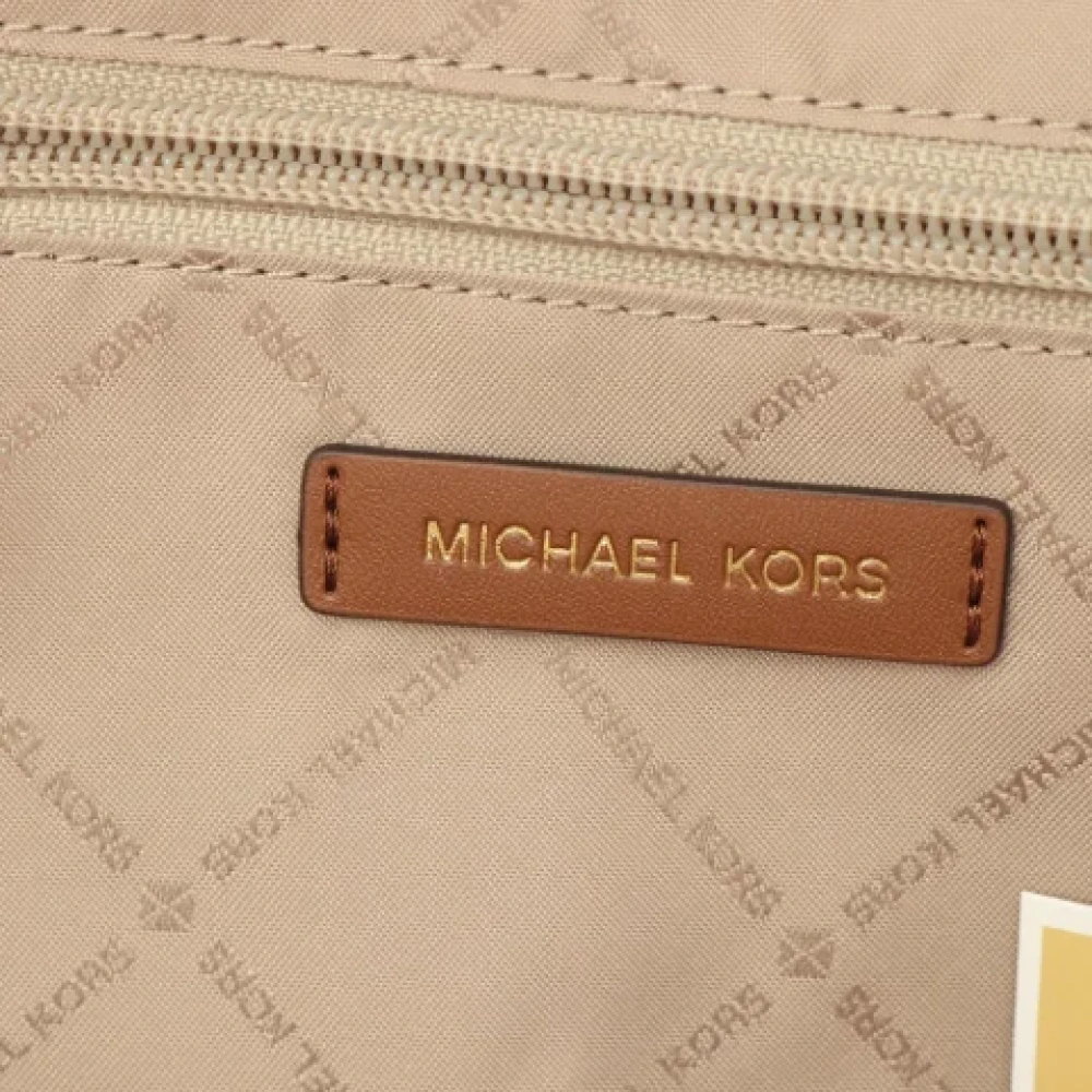 Michael Kors Pre-owned Canvas backpacks Brown Dames