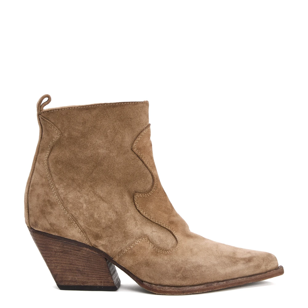 Shoes > Boots > Cowboy Boots - - Elena Iachi - Modalova