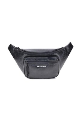 explorer-fanny-pack-with-zippered-closure