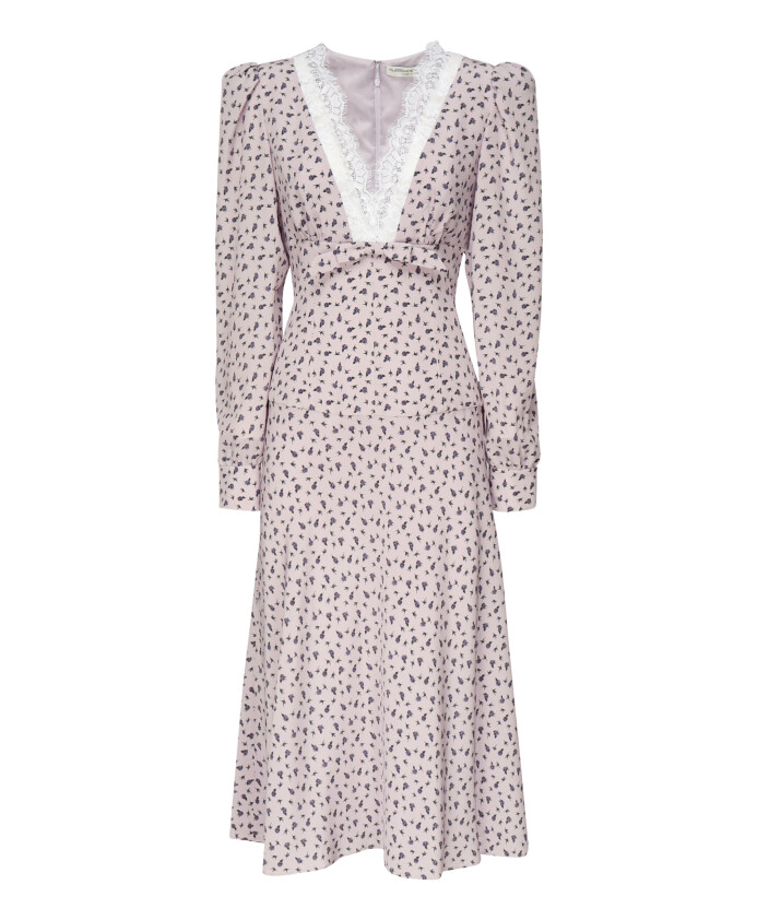 roze-zijden-jurk-met-rozenprint-in-midi-lengte