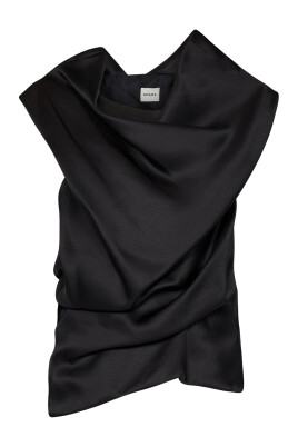 haut-en-soie-noir-a-col-benitier