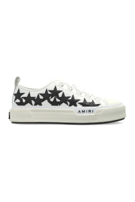 chaussures-de-sport-etoiles-court-bas