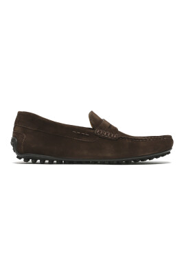 brown-suede-moccasins