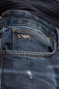 j06-slim-fit-jeans