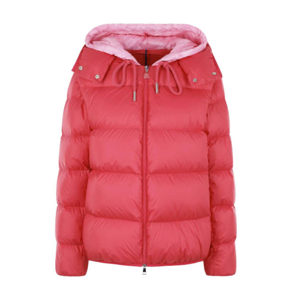 Shop women's jackets from Moncler online at Miinto