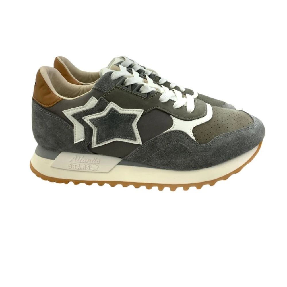 Atlantic Stars - Shoes > Sneakers - Gray,Black -