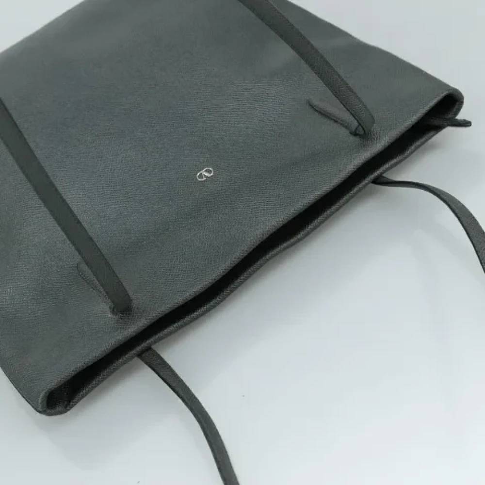 Valentino Vintage Pre-owned Leather totes Gray Dames