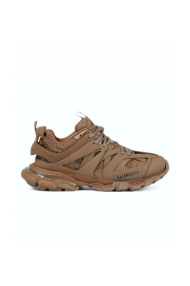 ljus-khaki-track-sneakers-design
