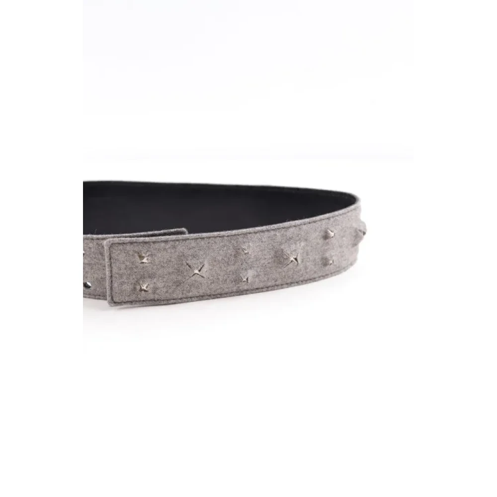 Yves Saint Laurent Vintage Pre-owned Leather belts Gray Dames