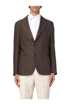 beige-blazer-with-notch-lapels