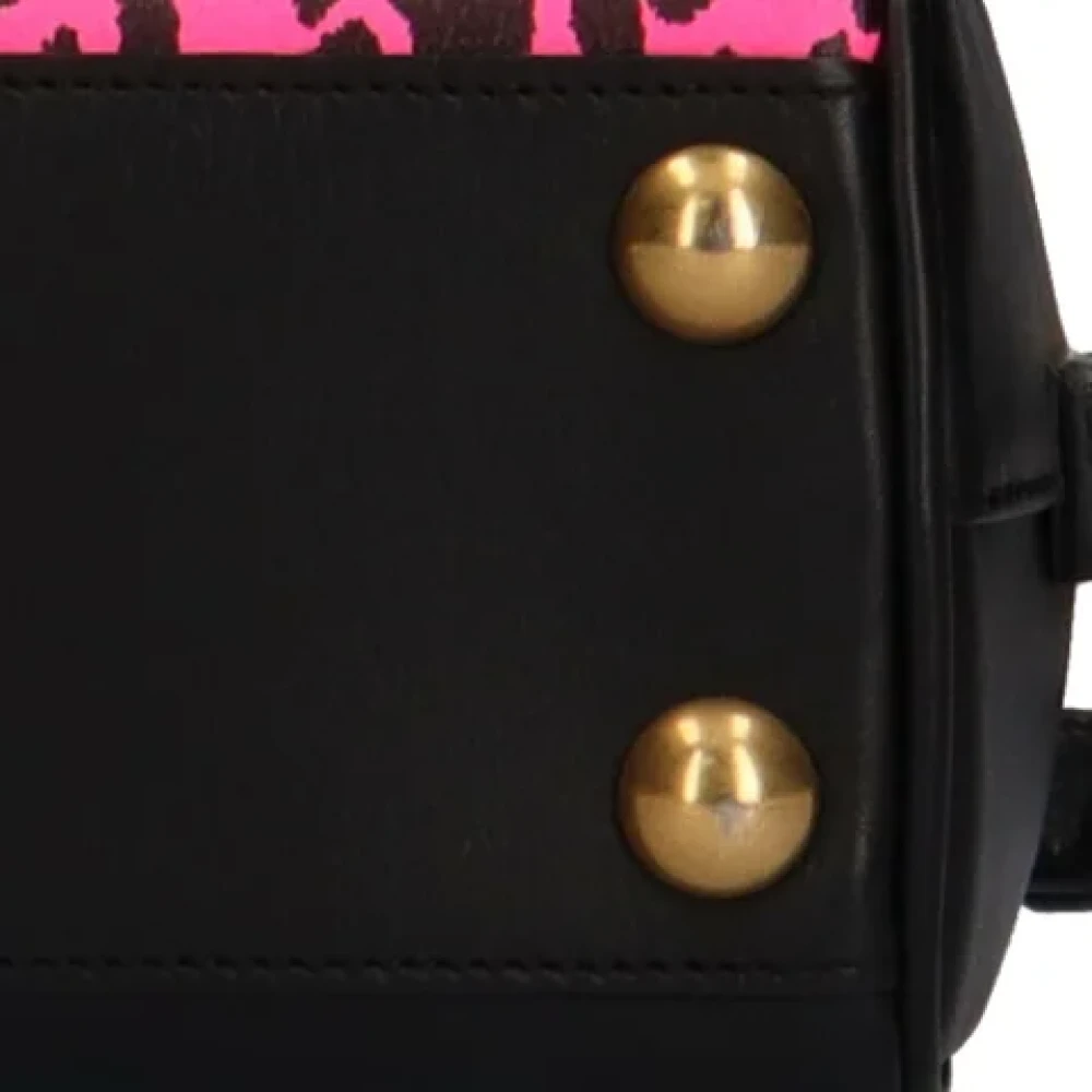 Yves Saint Laurent Vintage Pre-owned Fabric shoulder-bags Pink Dames