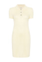robe-polo-tricotee-jaune-beurre