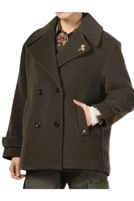 Leonie Peacoat