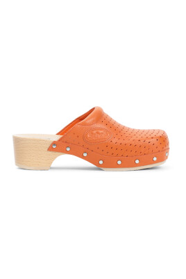 stylish-nude-slippers-aw25
