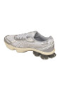 sneakers-blanches-pour-un-look-elegant