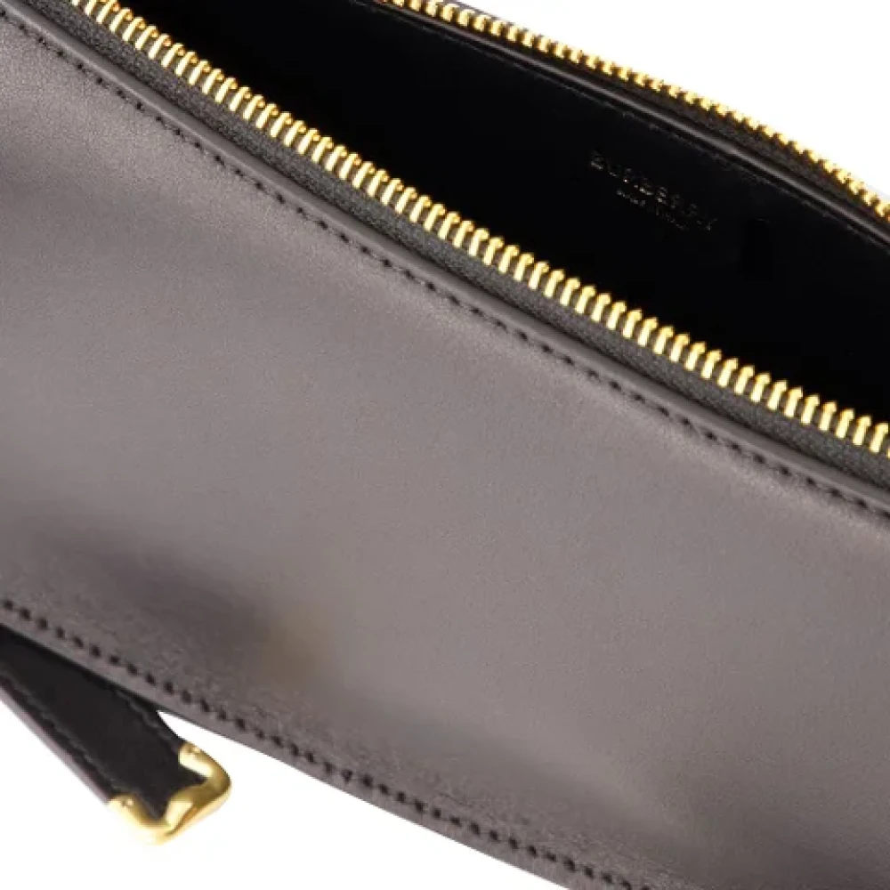 Burberry Leather handbags Black Dames