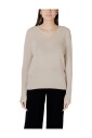 pull-en-lurex-dore-a-col-en-v