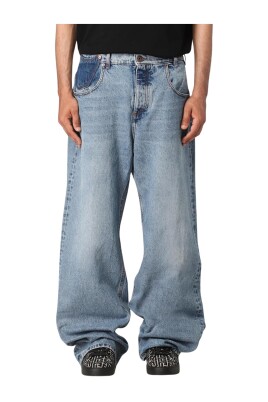 jeans-larges-en-denim-elegants