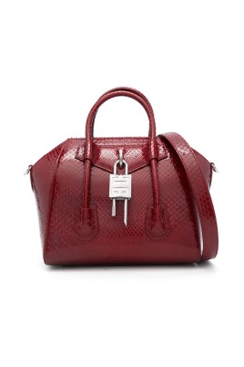 stylish-bags-collection