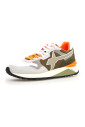 sneakers-vertes-au-design-audacieux