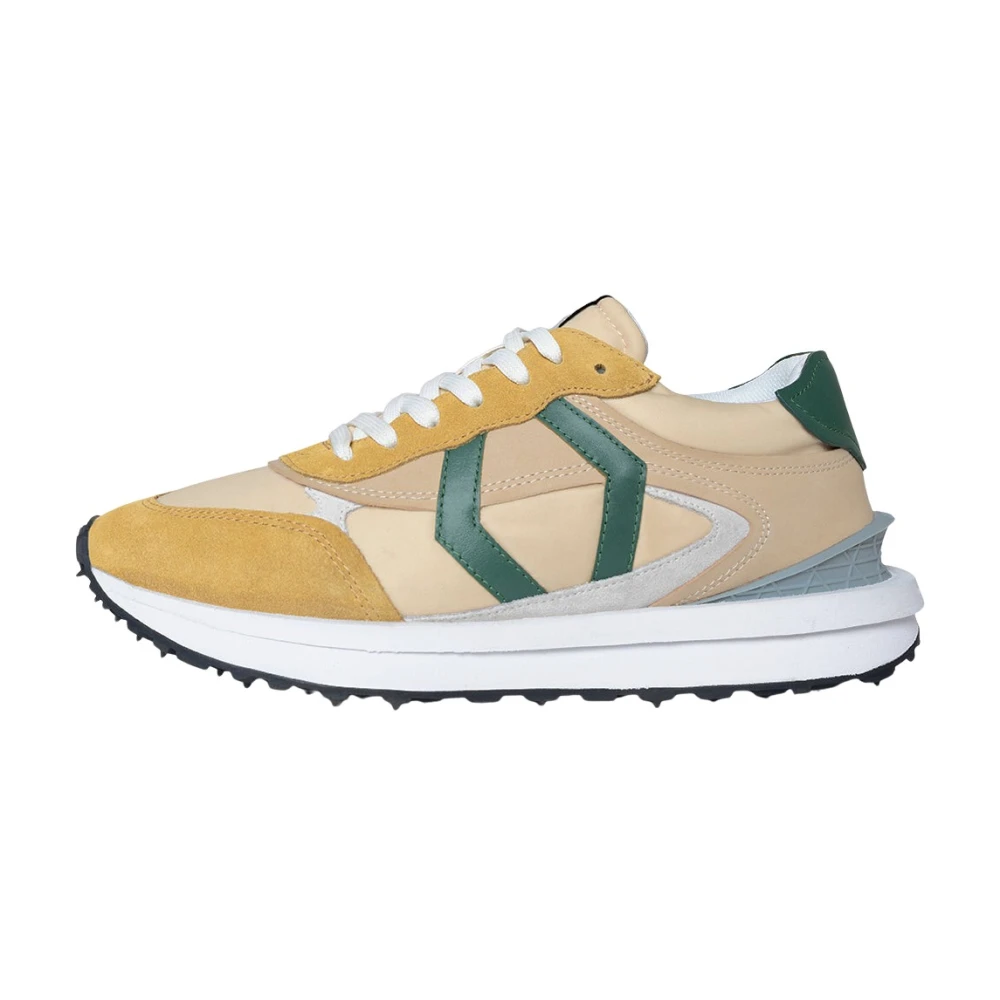 Mikakus Barcelona Suède Sneakers met Groene Leren Accenten unisex Schoenen Veelkleurig Multicolor