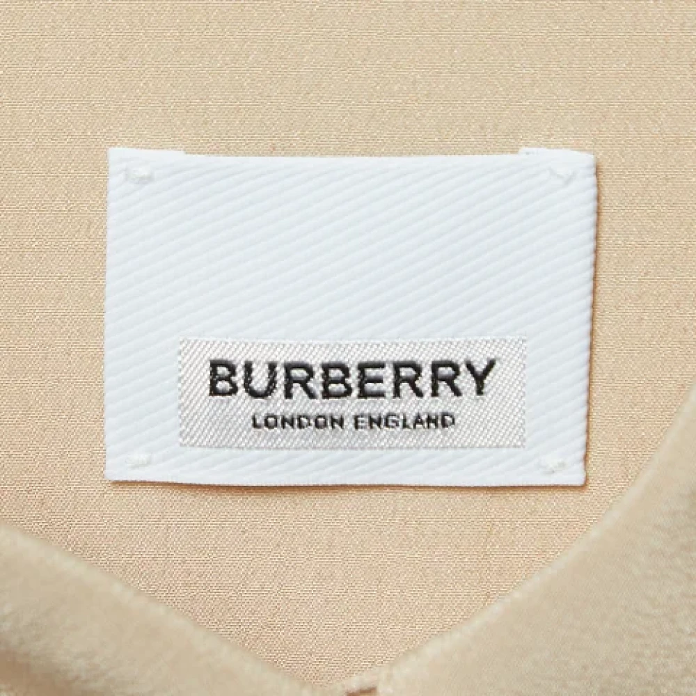 Burberry Vintage Pre-owned Silk tops Beige Dames