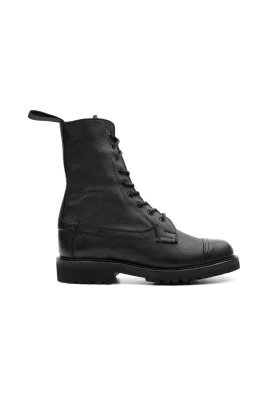 Lucia Boot