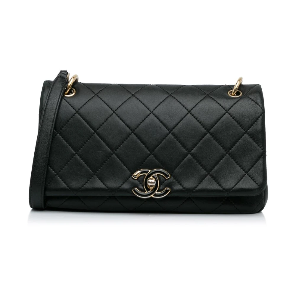 Chanel Vintage Women's Black Pre-Owned Classic Flap Crossbody Bag