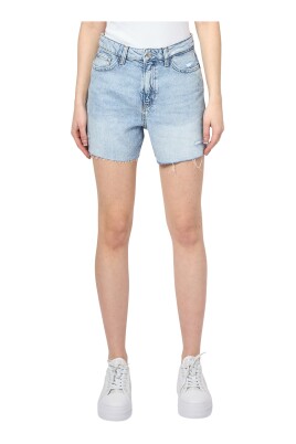 shorts-en-denim-bleu-coupe-decontractee