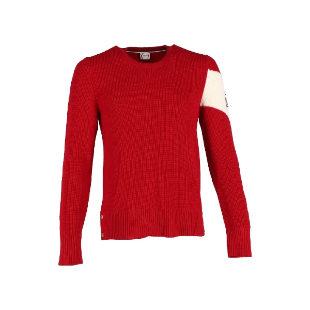 Moncler Pre-owned Wool tops Red Heren