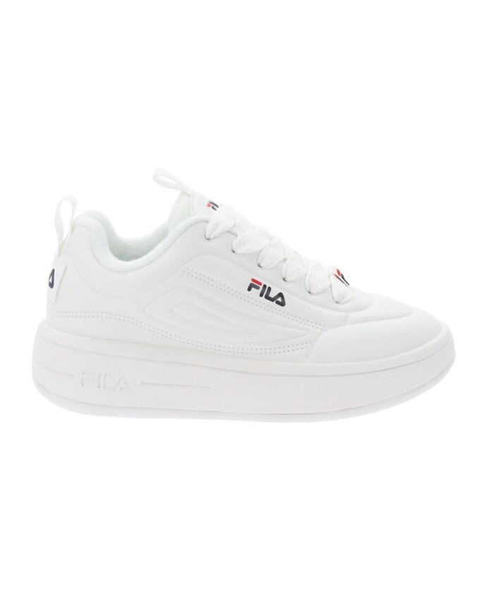 sneakers-femme-en-similicuir
