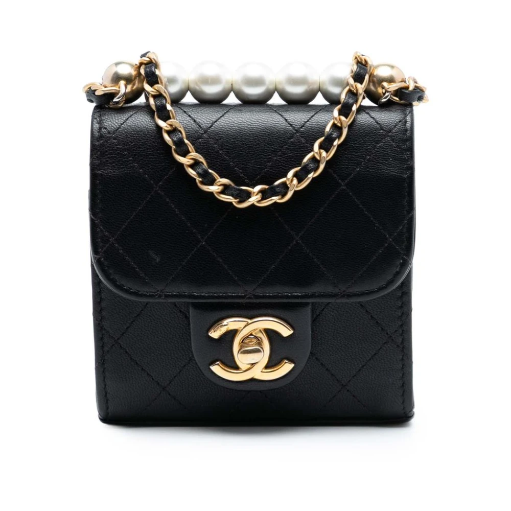 Chanel Vintage Women's Black Pre-Owned Pearl Embellished Flap Bag