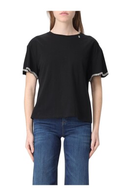 svart-rhinestone-t-shirt