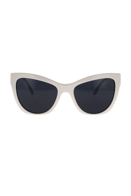 cat-eye-sunglasses-with-golden-details