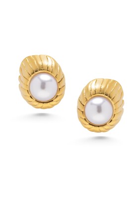 womenand-39-s-vintage-pearl-earrings