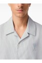 chemise-a-manches-courtes-col-cubain-motif-logo