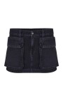 black-skirt-with-oval-logo-plaque