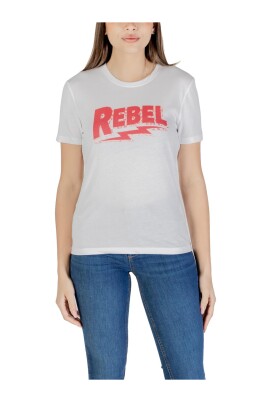 chic-pink-graphic-tee-for-women